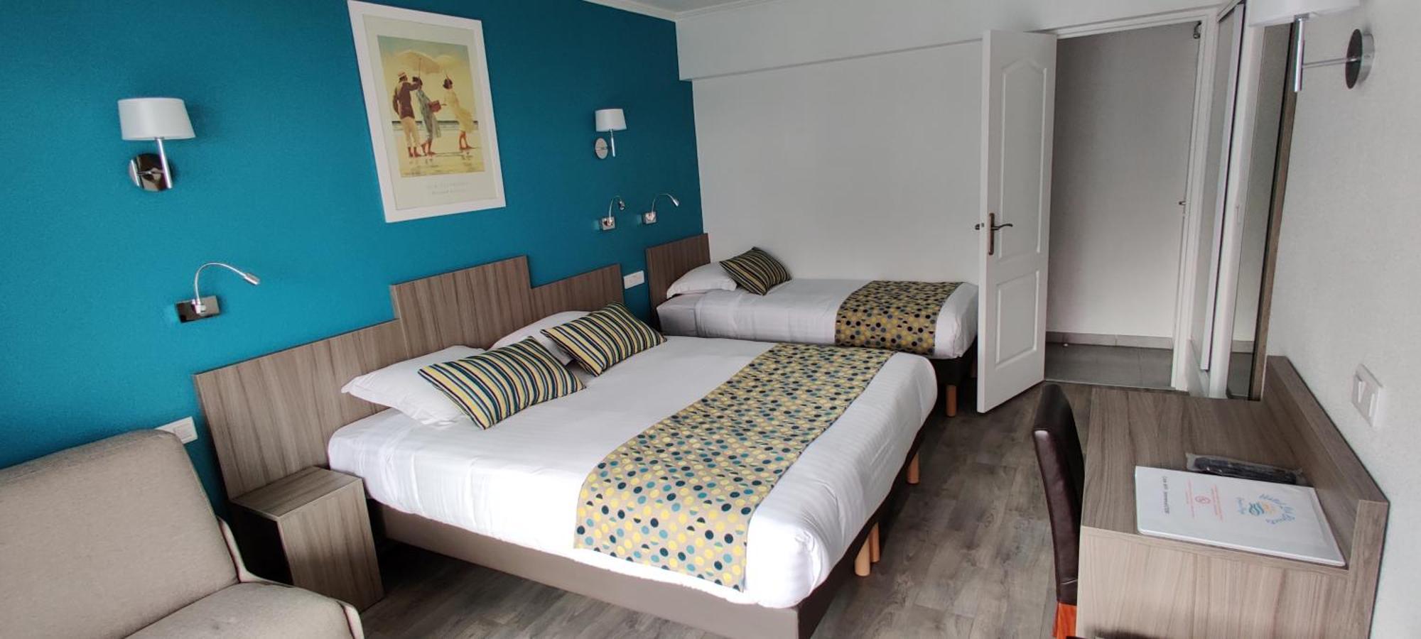 Logis Hotel Les Bleuets Royan Ngoại thất bức ảnh